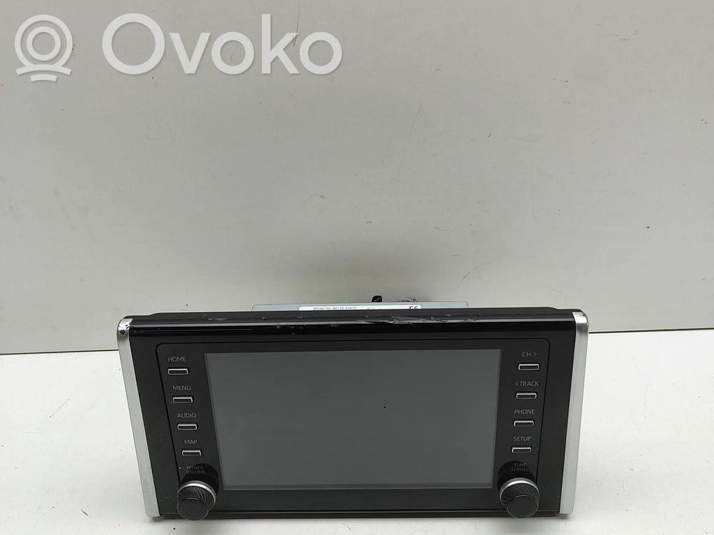 Toyota RAV 4 (XA50) Panel / Radioodtwarzacz CD/DVD/GPS 