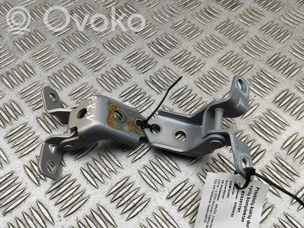 Mazda 3 Priekšpusē eņģu komplekts 