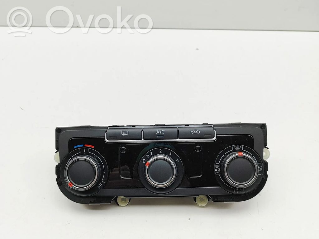 Volkswagen Jetta VI Comutator control ventilator interior 