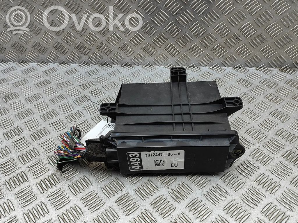 Tesla Model X Central body control module 
