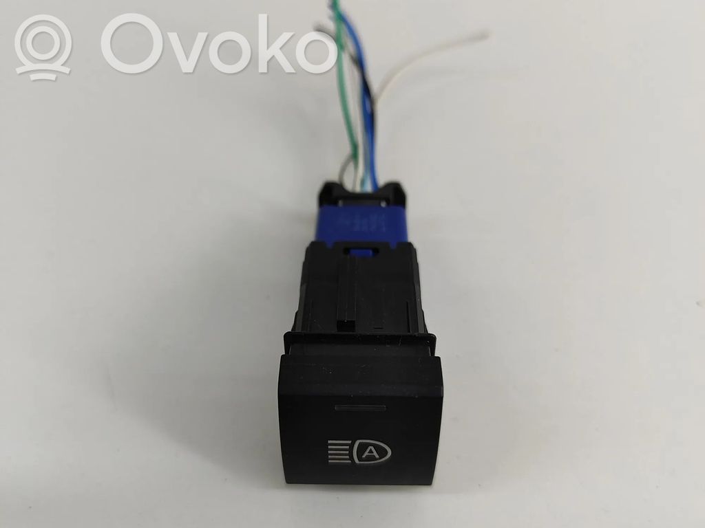 Toyota Corolla E210 E21 Autres commutateurs / boutons / leviers 