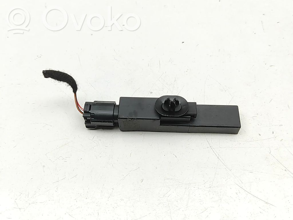 MG MG4 ev Antena systemu bezkluczykowego 