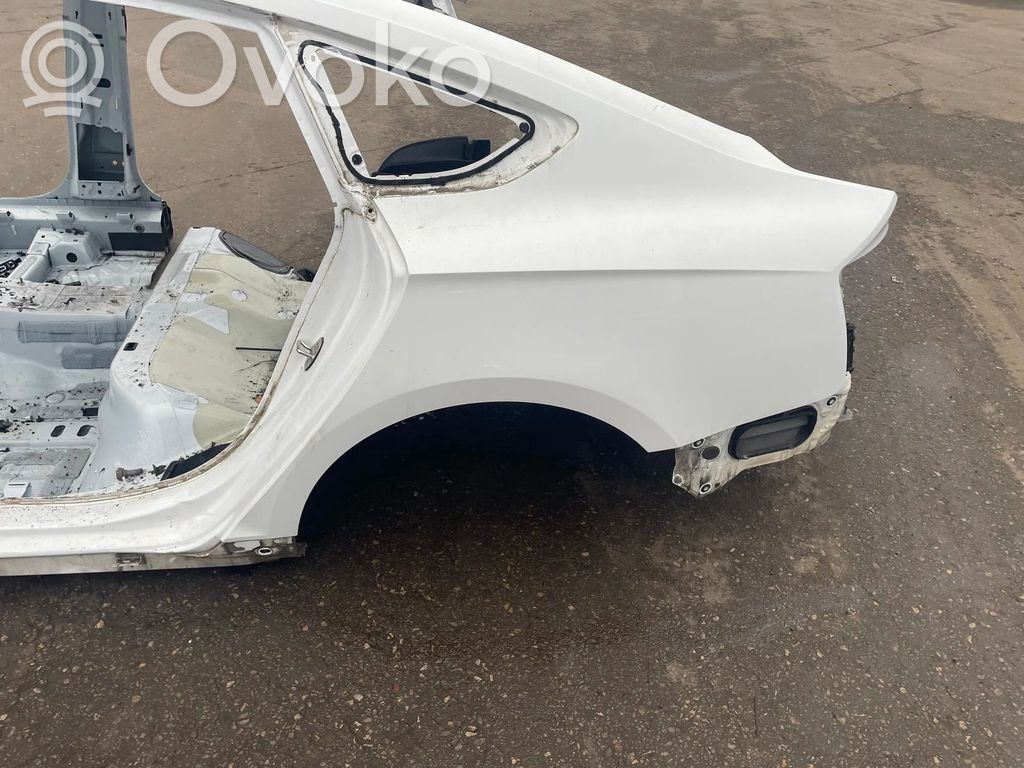 Panel lateral trasero