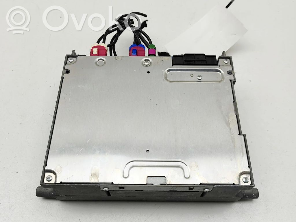 Mercedes-Benz E W238 Panel / Radioodtwarzacz CD/DVD/GPS 