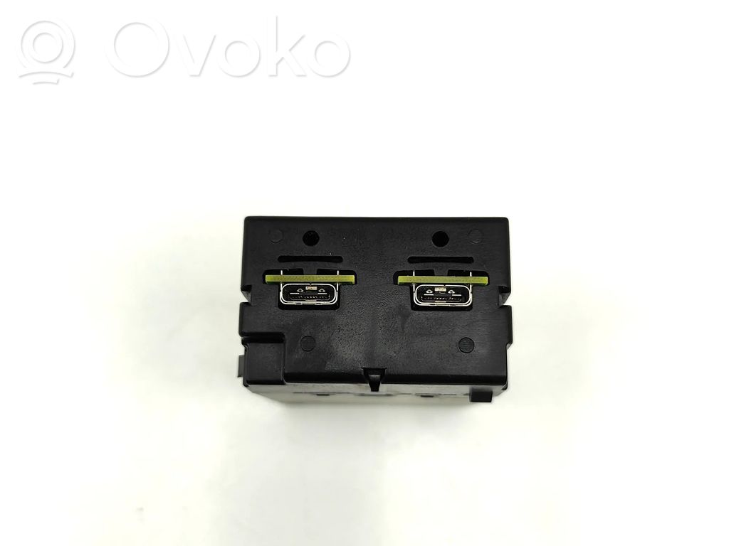 Volvo XC40 Enchufe conector USB 