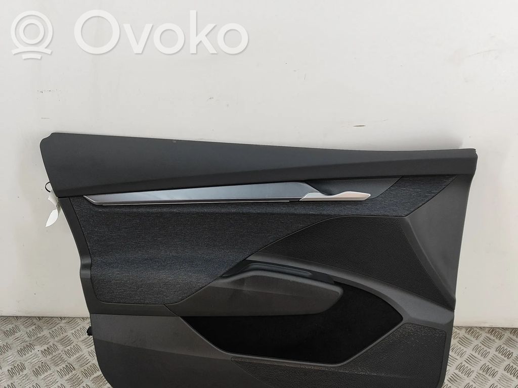 Skoda Elroq Boczki / Poszycie drzwi przednich 