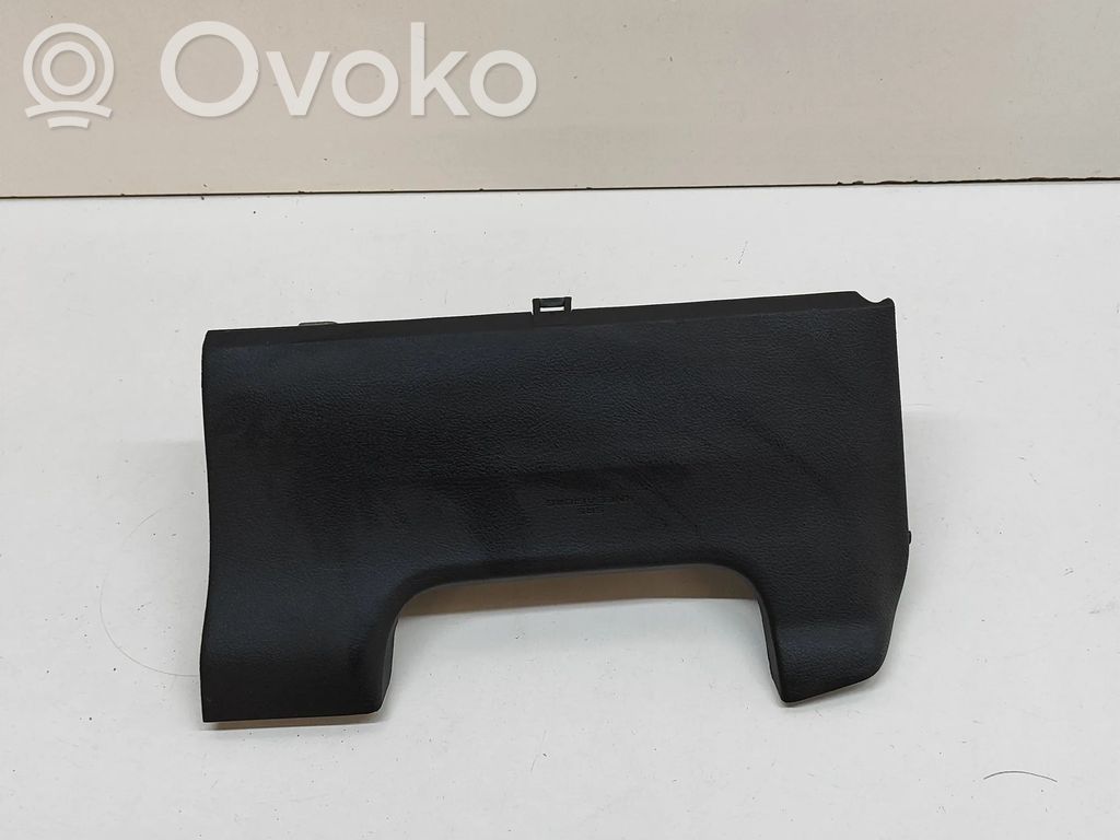 Toyota Auris E180 Polviturvatyyny