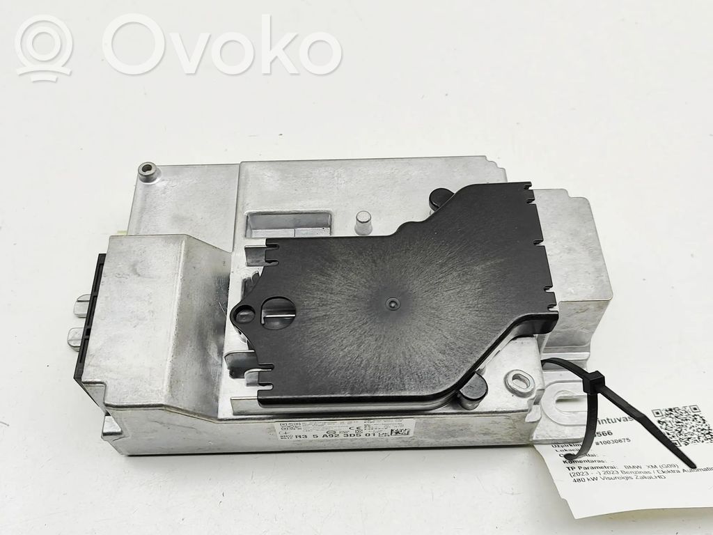 BMW XM Wzmacniacz audio 