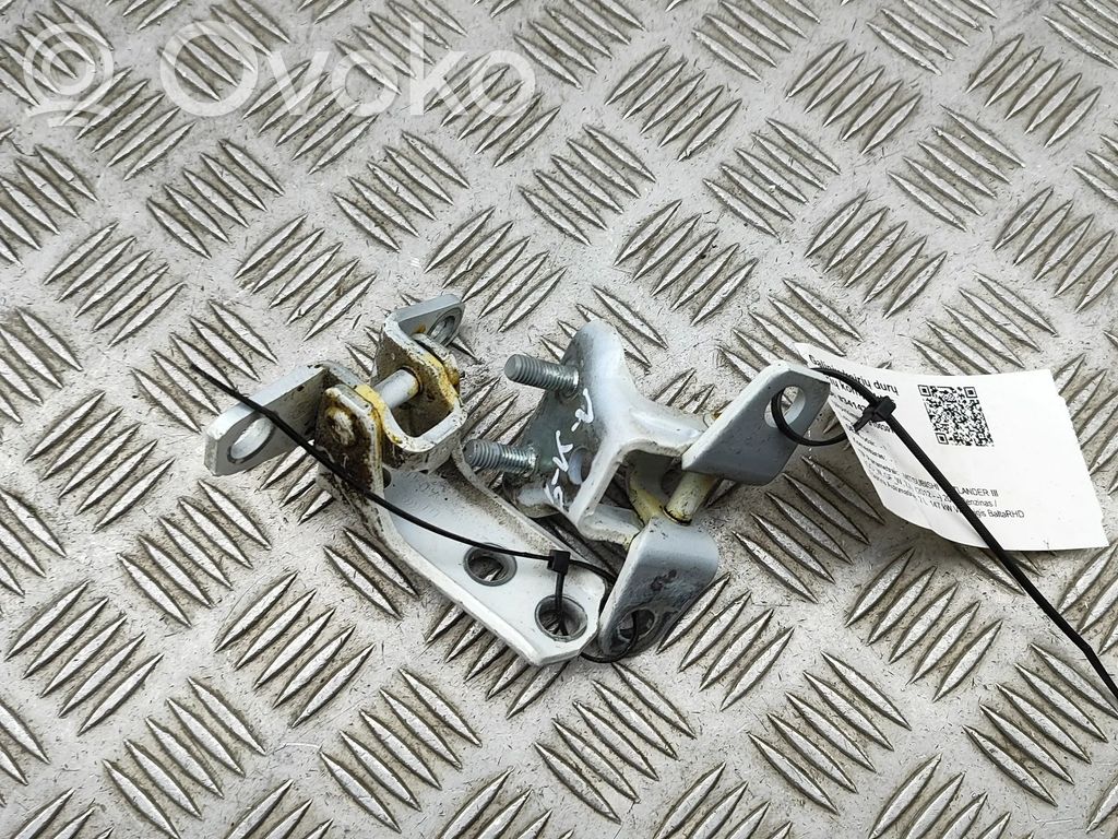 Mitsubishi Outlander Rear door hinge set 