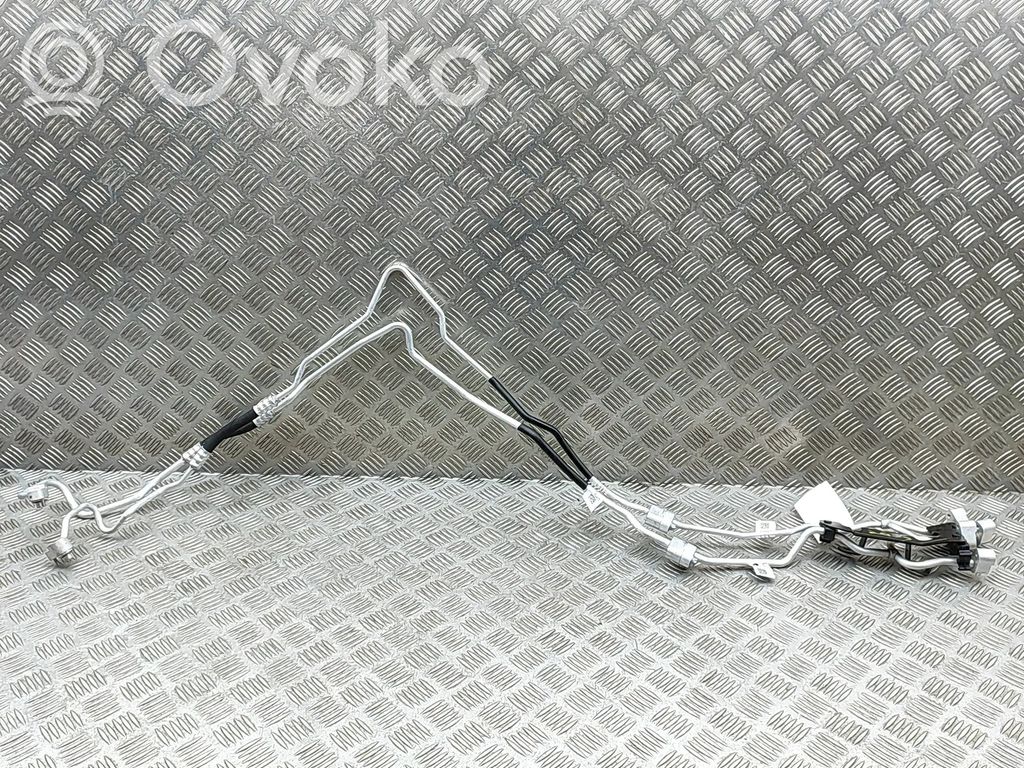 BMW XM Conductă/furtun aer condiționat (A/C) 