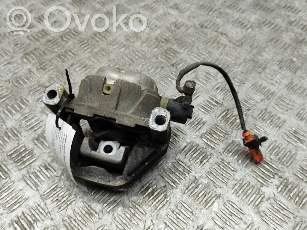 Audi A6 S6 C7 4G Engine mount bracket 