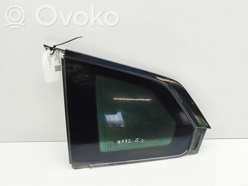 BMW iX Rear side window 