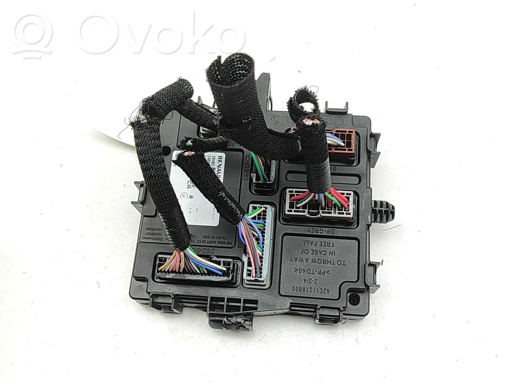 Renault Trafic III (X82) Central body control module 