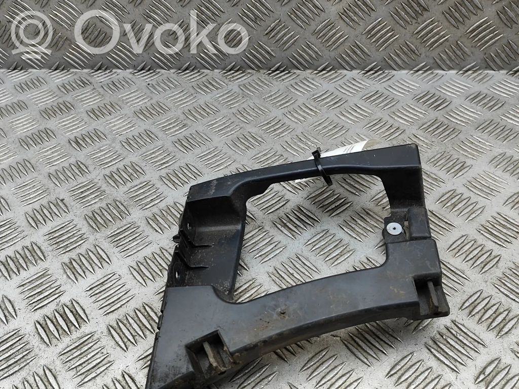 Opel Vivaro Suport montare bară spate 