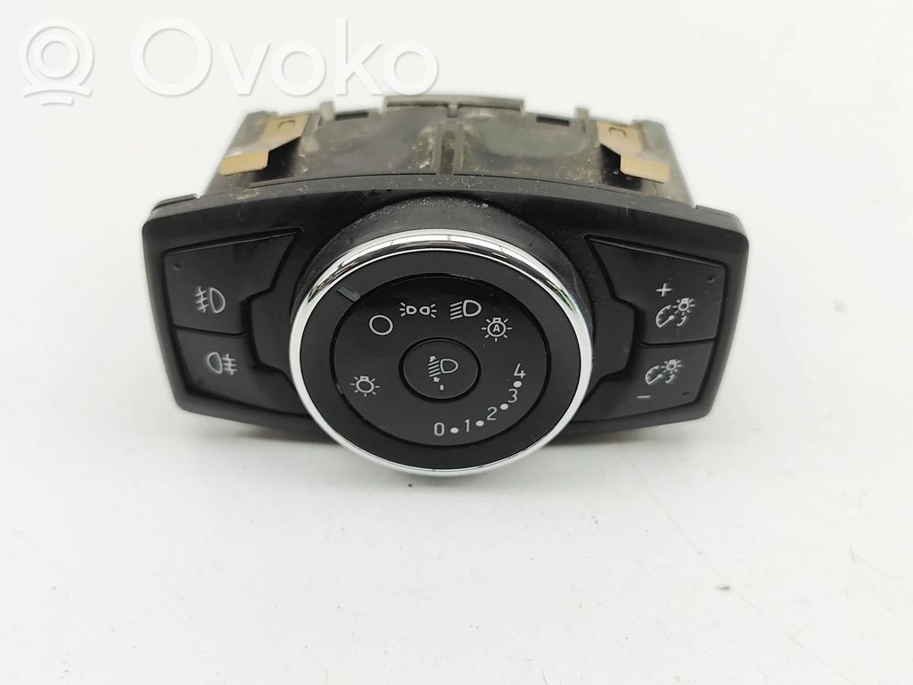 Light switch   AV1T13D061AD