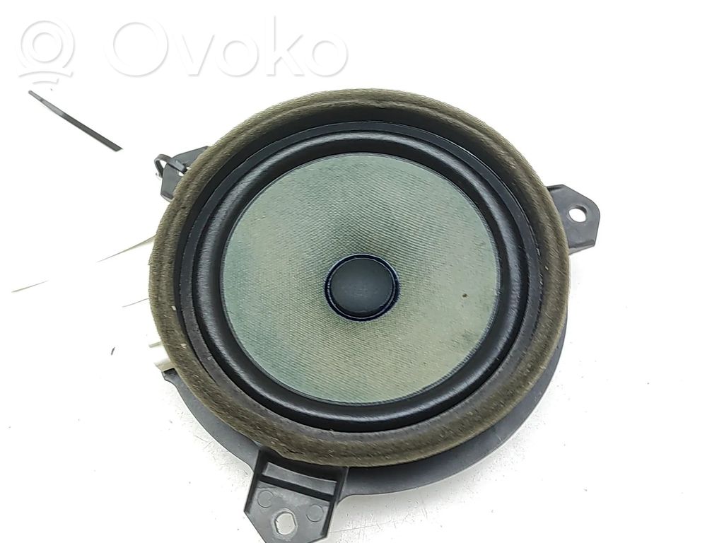 Toyota GT 86 Front door speaker 