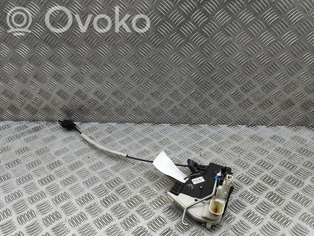 KIA Optima Etuoven lukko 