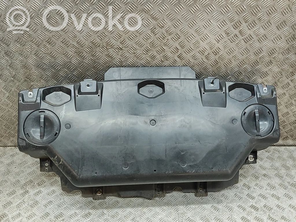 Peugeot 2008 II Placa protectora del centro/medio