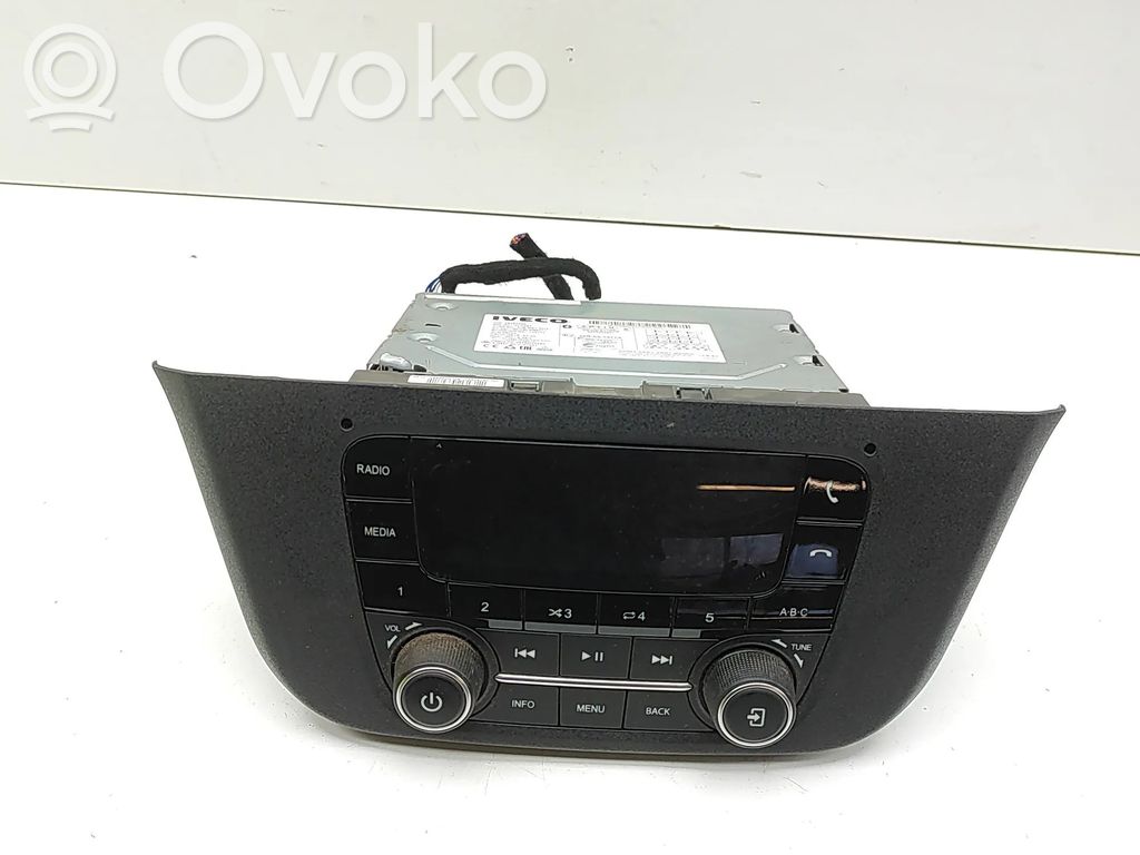 Iveco Daily 6th gen Unité principale radio / CD / DVD / GPS