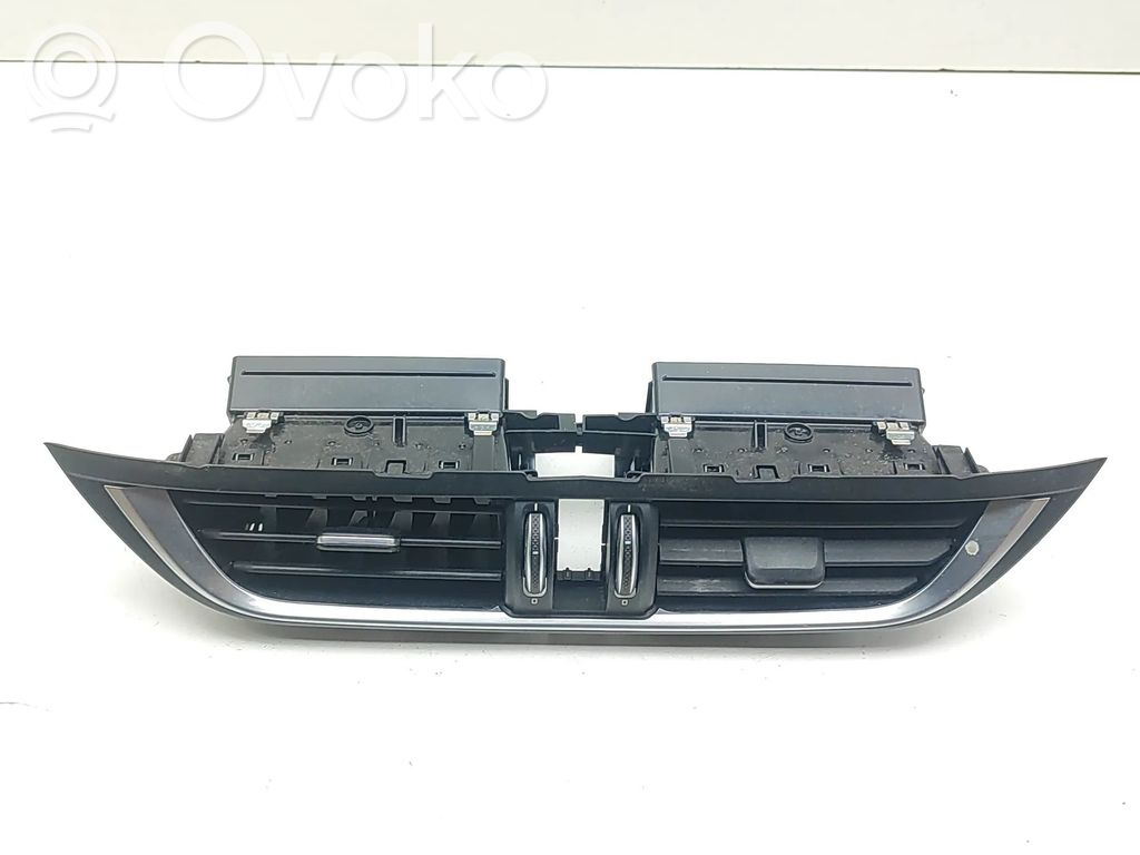 Alfa Romeo Stelvio Lango oro grotelės 