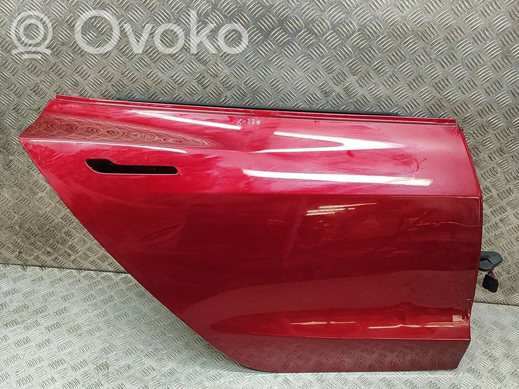 Tesla Model 3 Highland Puerta trasera 