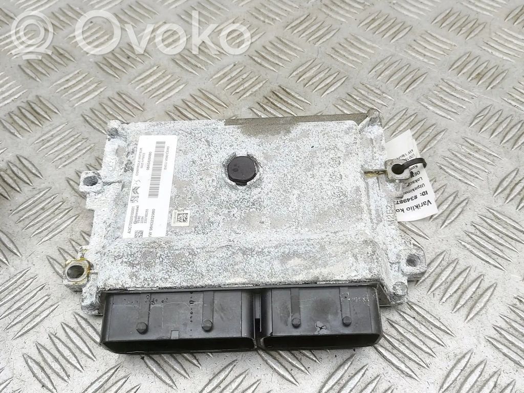 Peugeot 2008 II Engine control unit/module 