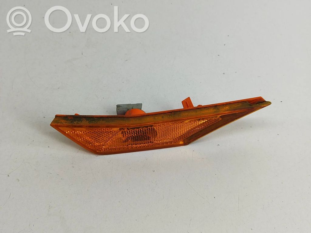 Honda Civic X Feu clignotant répétiteur d'aile avant