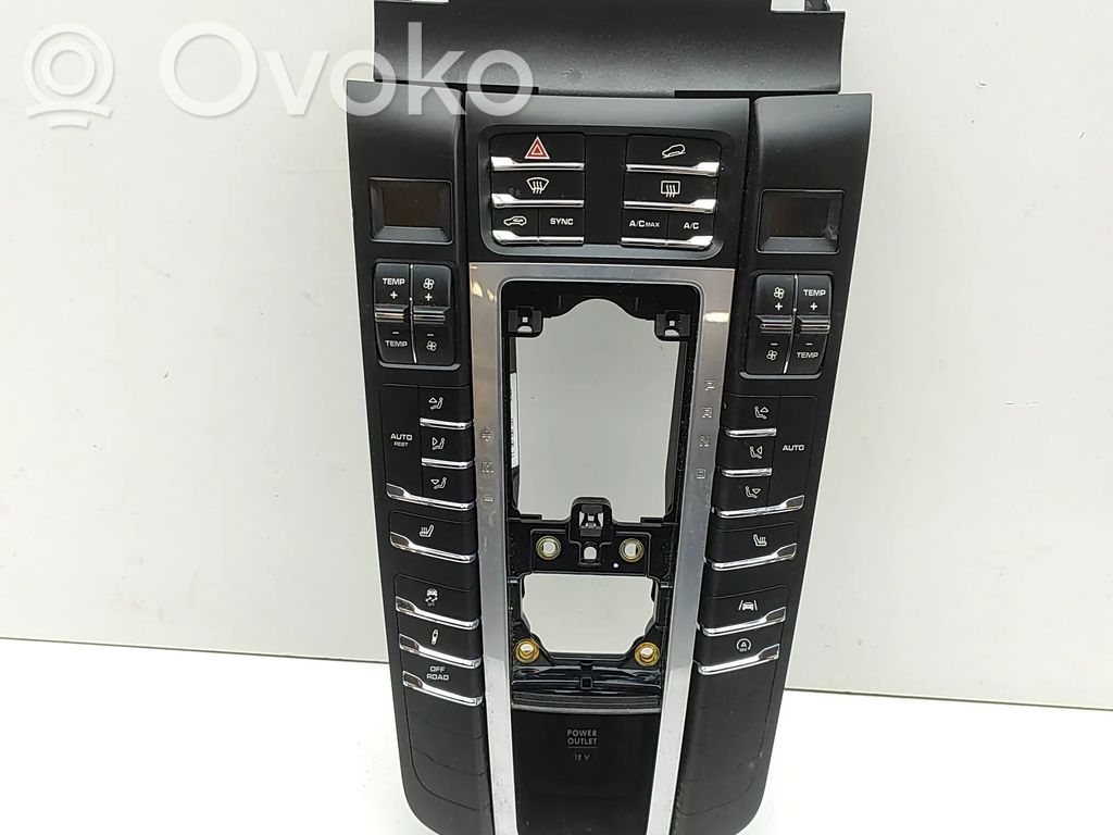 Porsche Macan (95B) A set of switches 