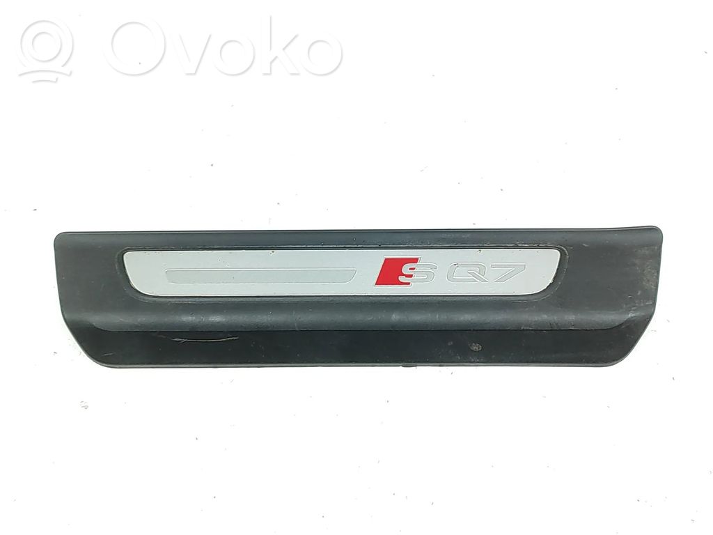 Audi Q7 4M Moldura protectora del borde trasero 