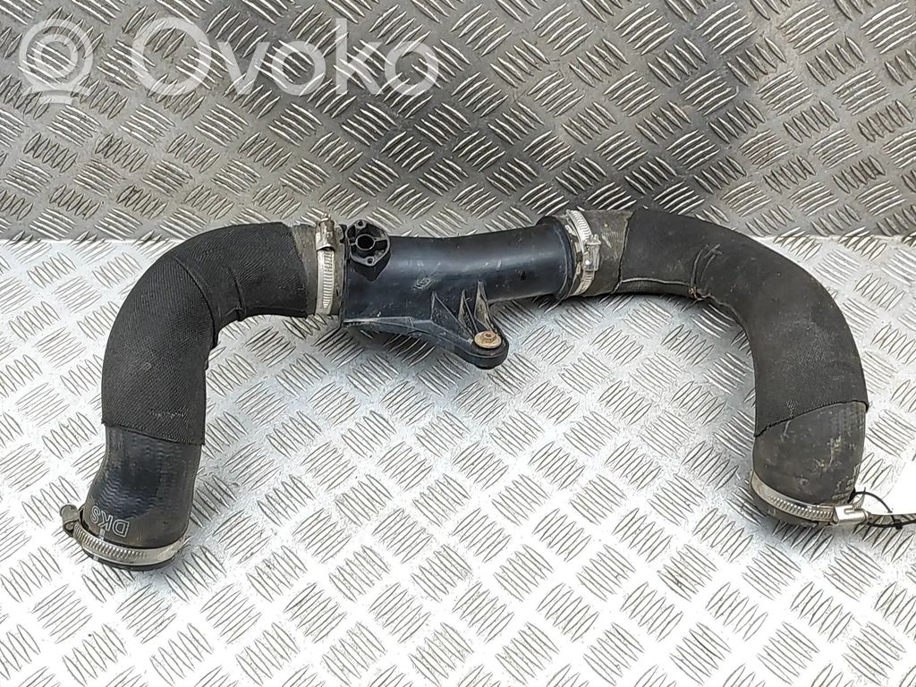 Audi Q5 SQ5 8R Furtun/conductă intercooler 