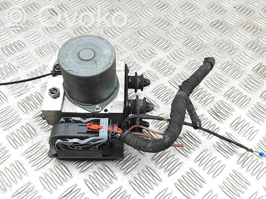 Audi Q5 SQ5 8R ABS Pump 