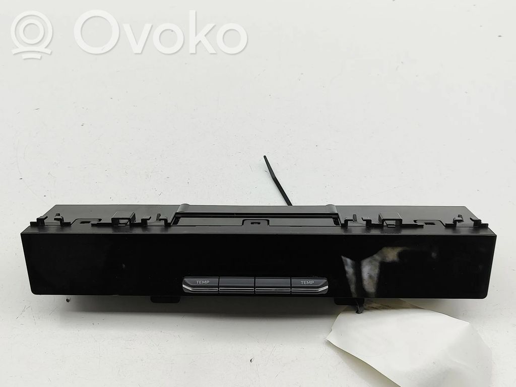 Toyota bZ4X Comutator control ventilator interior 