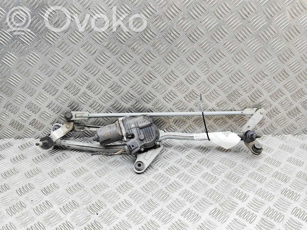 Audi TT TTS RS Mk3 8S Mechanizm i silniczek wycieraczek szyby przedniej / czołowej 