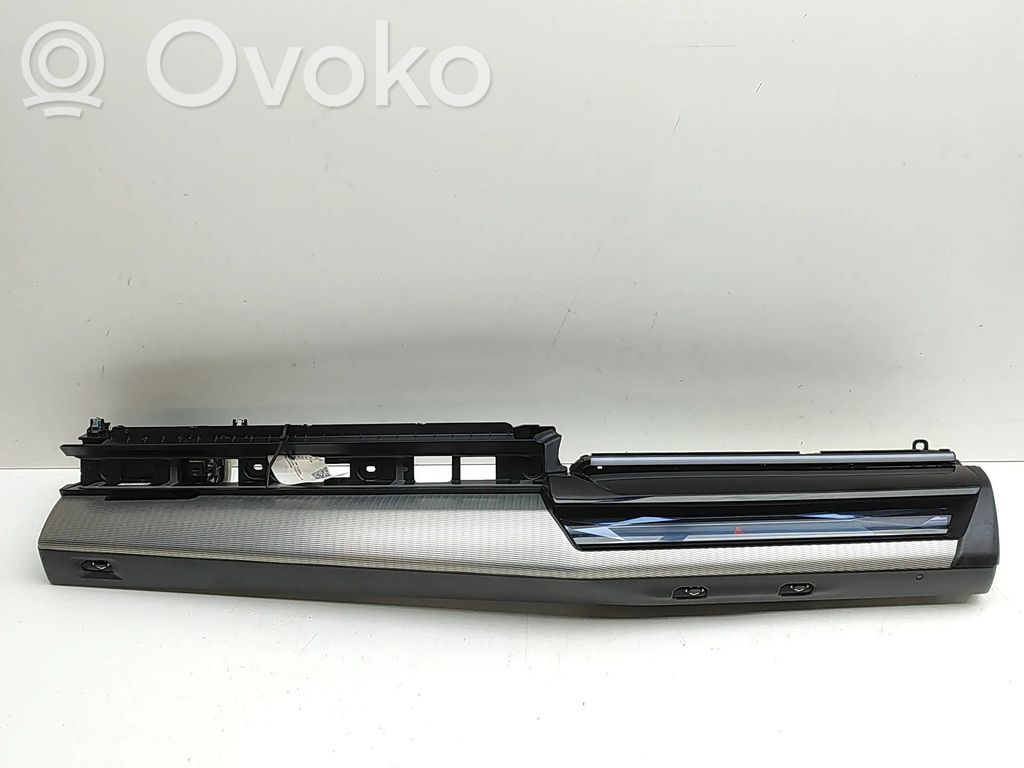 BMW 5 G60 G61 Ramka schowka deski rozdzielczej 