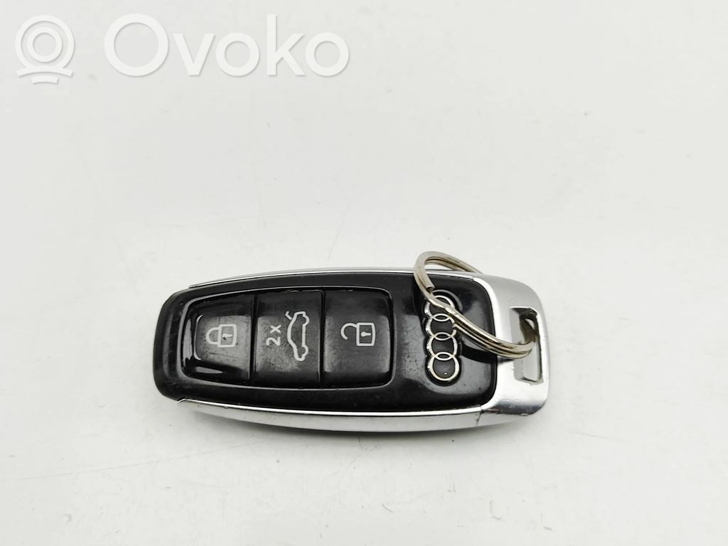 Audi Q7 4M Tarjeta/llave de arranque 