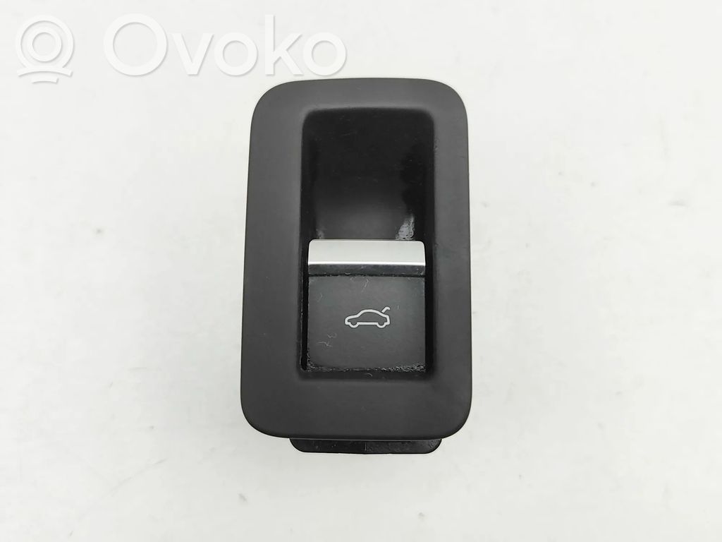 Tailgate/boot open switch button   4M0959831A