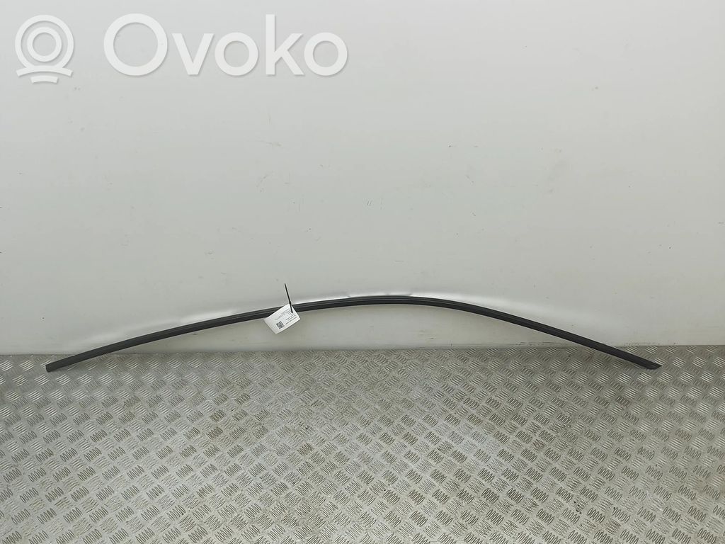 Listwa dachowa   8W8853704