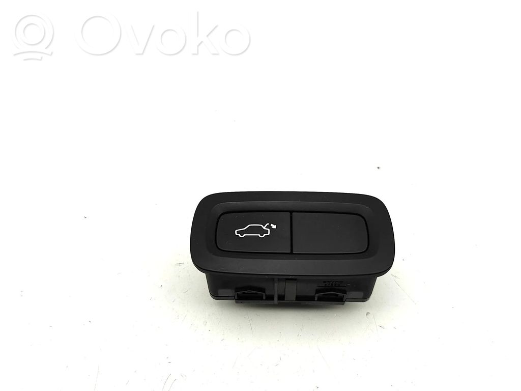 Volvo XC60 Buton deschidere portbagaj 