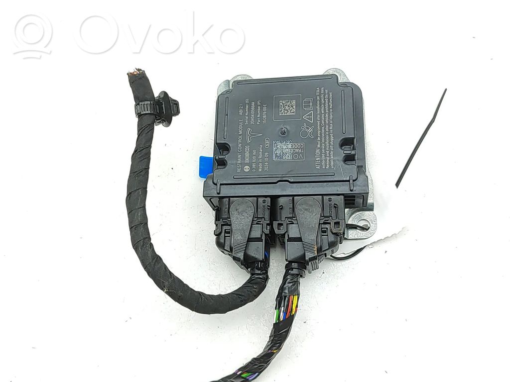 Tesla Model Y Airbag control unit/module 