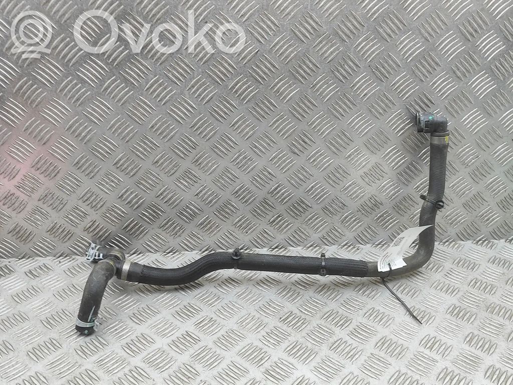 Renault Arkana Engine coolant pipe/hose 