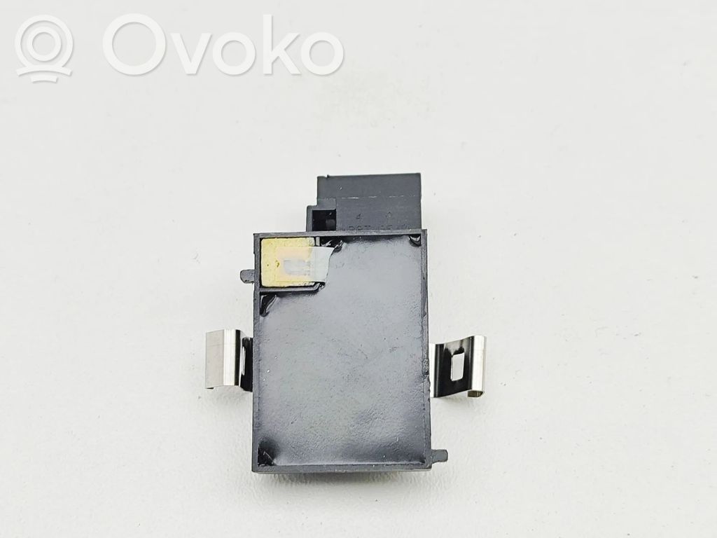 Peugeot 2008 II Sensor de luz solar 