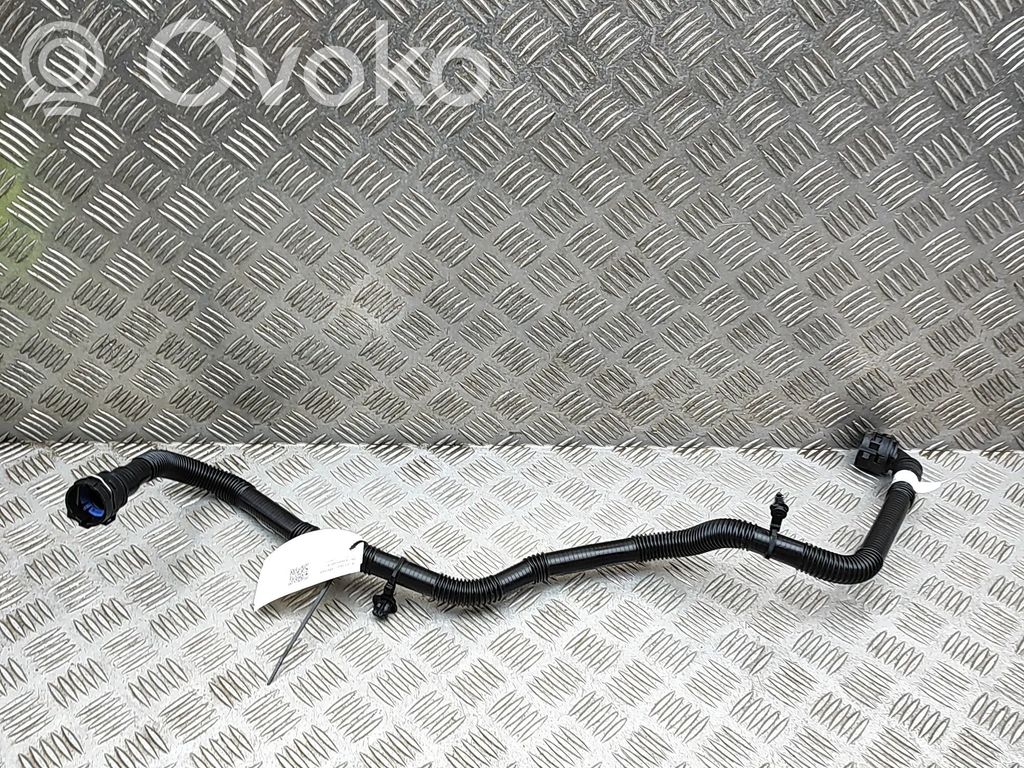 Tesla Model Y Juniper Engine coolant pipe/hose 