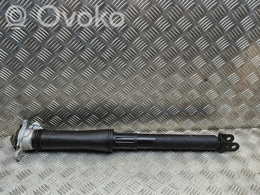 BYD Atto 3 Takaiskunvaimennin 