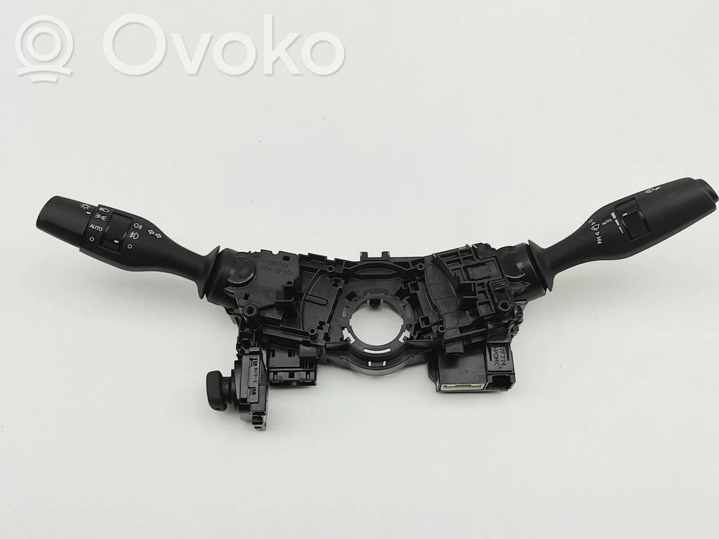 Lexus IS III XE30 Palanca de intermitentes 