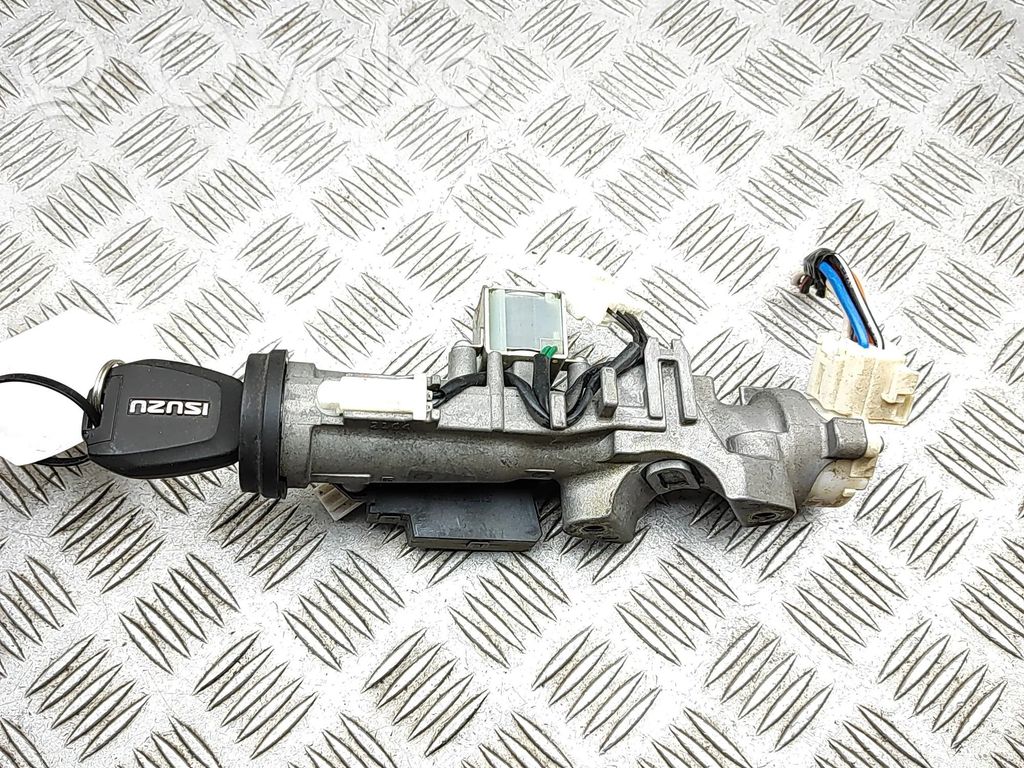 Isuzu D-Max Ignition lock 