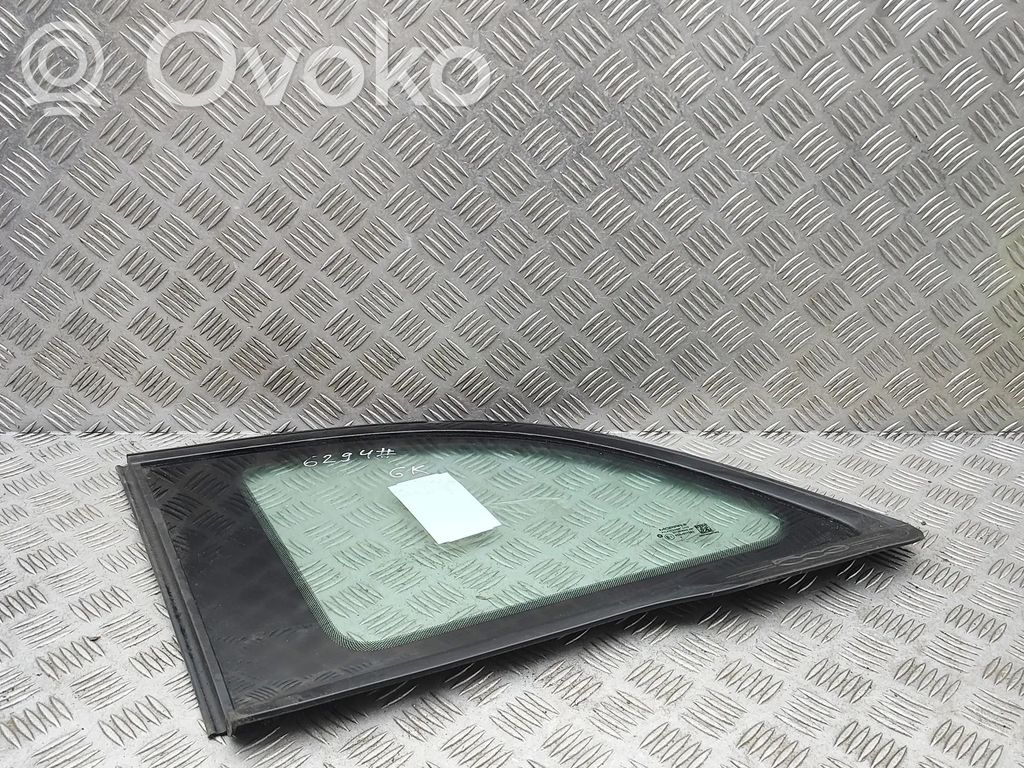Fiat 500E Geam lateral spate 