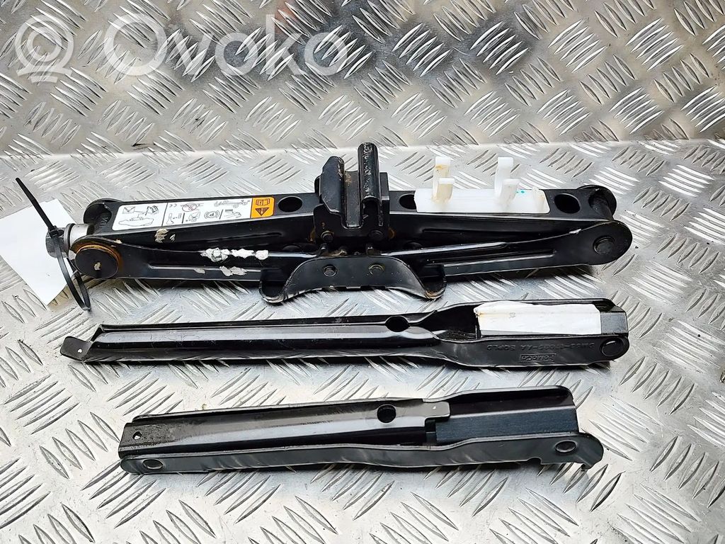 Ford Focus Domkrats 