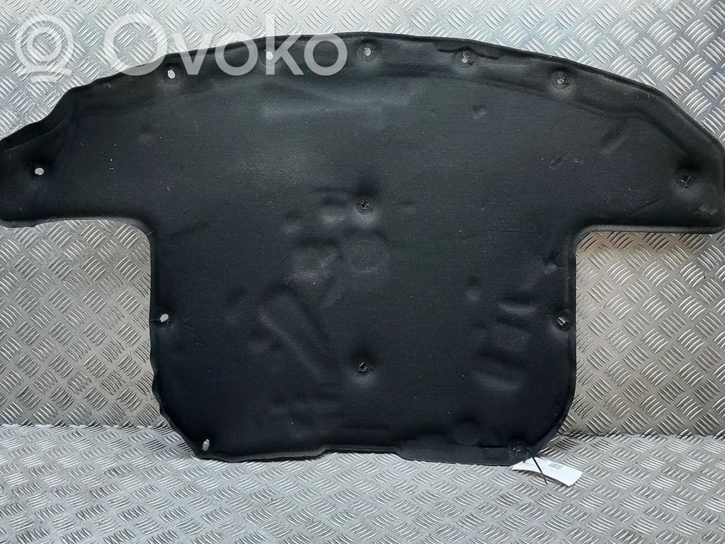Mercedes-Benz C W205 Izolacja termiczna / wygłuszenie pokrywy / maski silnika 