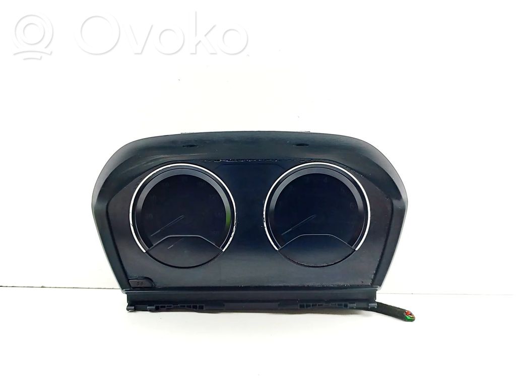 BMW X2 F39 Licznik / Prędkościomierz 