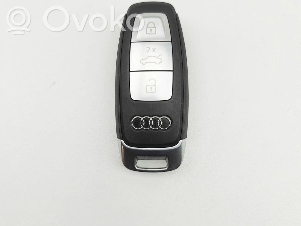 Audi Q4 e-tron Tarjeta/llave de arranque 